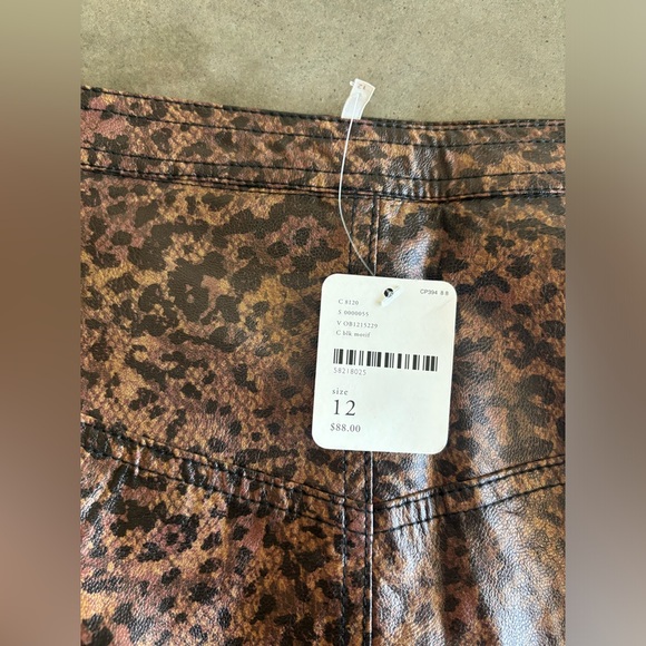 NWT Free People Printed Fake Out Brown Leopard Print Faux Wrap Mini‎ Skirt - Picture 3 of 8